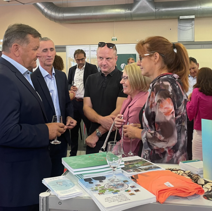 Predstavitev rezultatov projekta PONI na 55. sejmu MOS